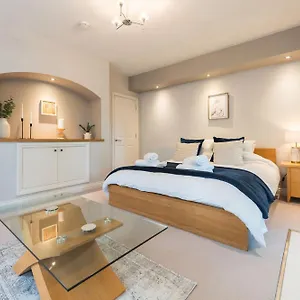 https://cosy-rural-retreat-north-somerset-with-garden.cardiffhotelswales.com